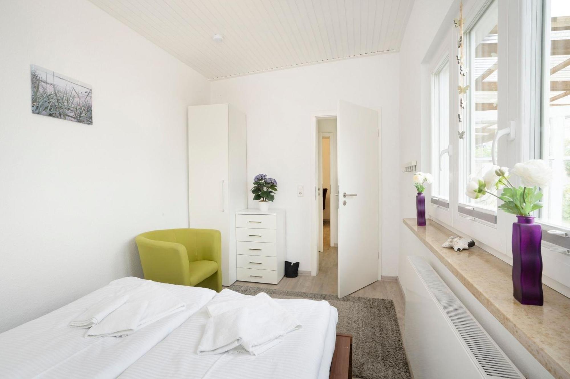 Haus Waldfrieden Ferienhaeuschen Waldfrieden Apartamento Haffkrug Exterior foto